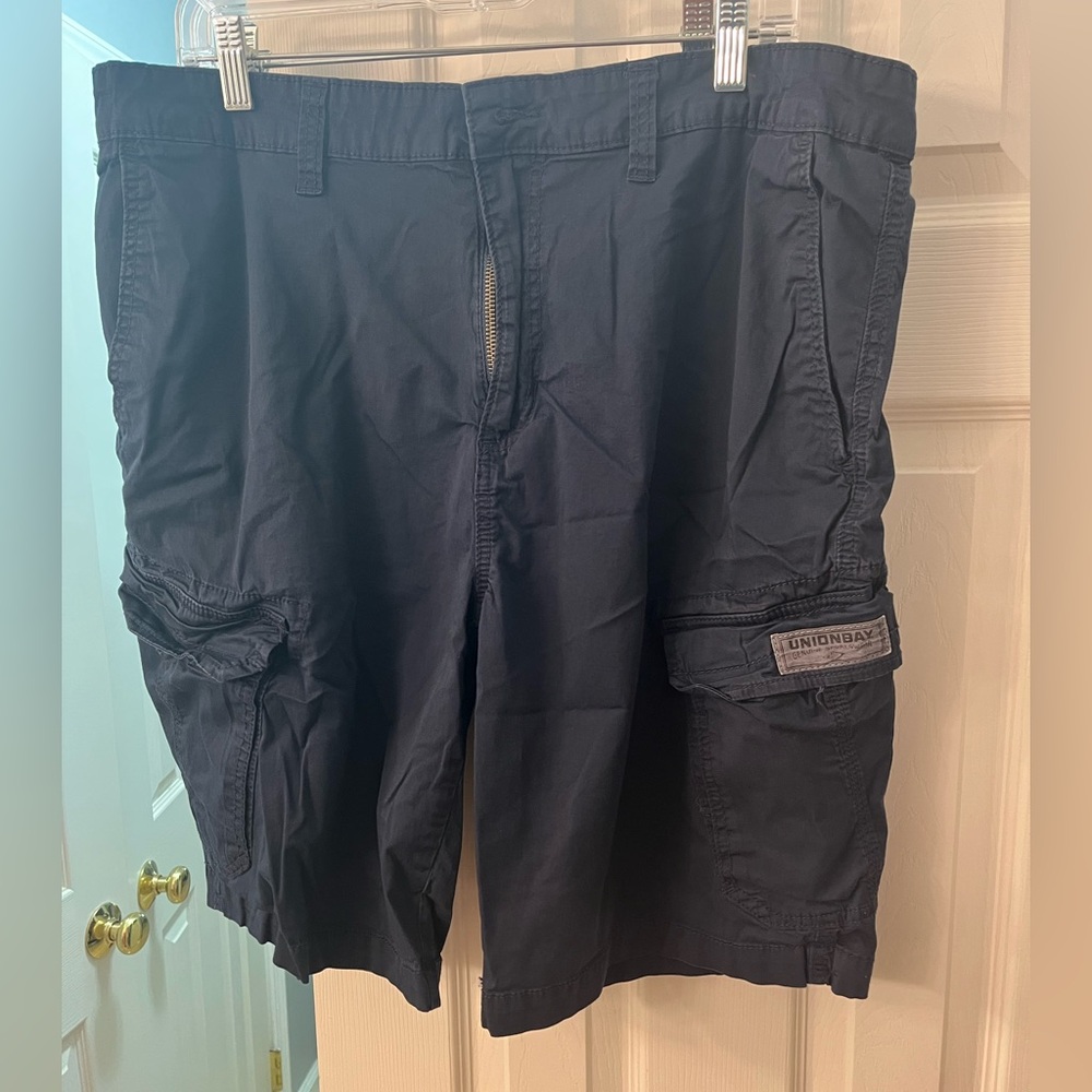 Mens UNIONBAY  Black Cargo Shorts Relaxed Fit 6 pocket